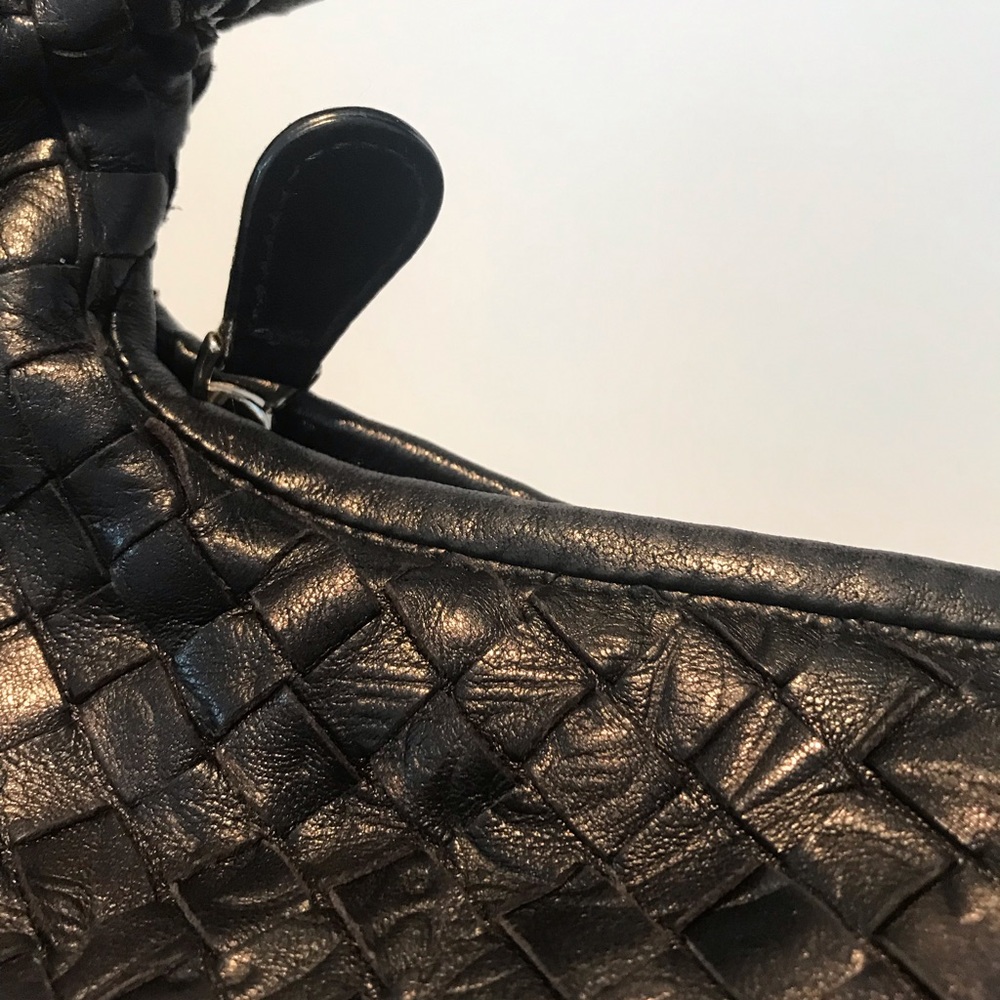 Authentic Bottega Veneta Black Hobo Bag - Picture 3 of 8